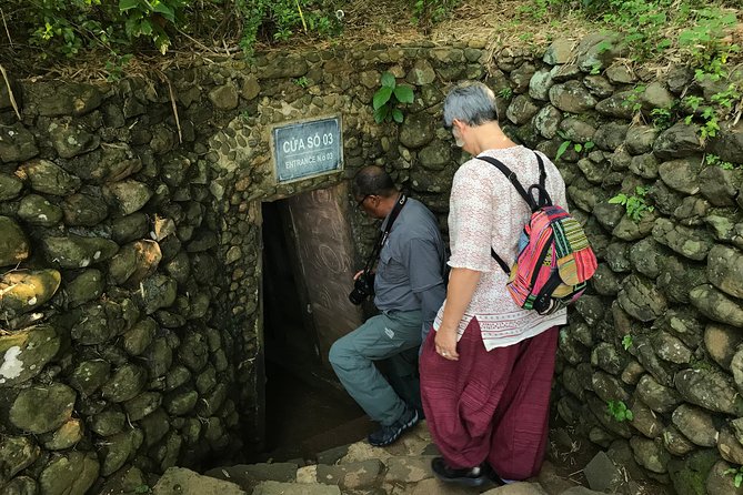DMZ TOUR HUE - Deluxe group tour full day - Quang Tri Citadel and the Horror Highway stop