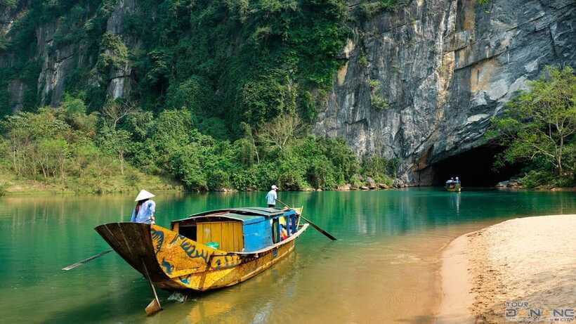 Dong Hoi/Phong Nha: Paradise Cave - Phong Nha Cave Tour - Phong Nha Cave and Ho Chi Minh trail remnants: where the cave story turns human