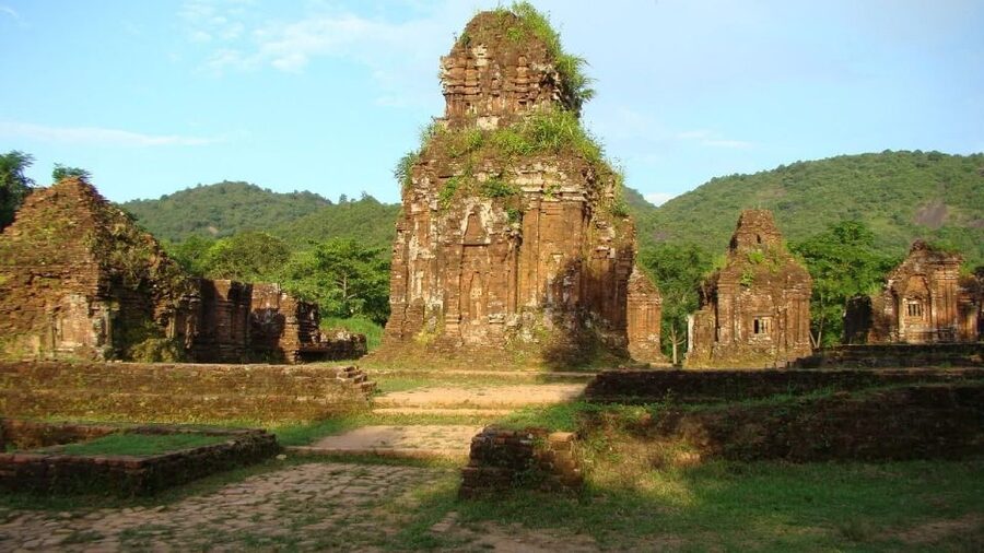 Early My Son Sanctuary Private Tour From Hoi An/Da Nang ! - What is included for $49: why the value is in the setup