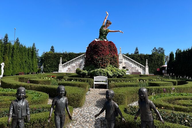 Early tour/ transfer from Hoi An/Da Nang to Golden bridge - Beyond the Bridge: Buddha, Temple, and Gardens