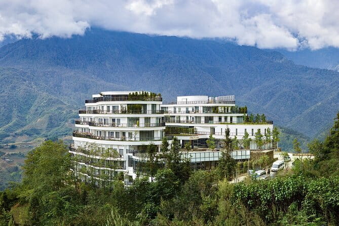 Erina Cruise 5-star cruise 2 day visit Lan Ha Bay private balcony - Food, a cooking class, and service that actually helps