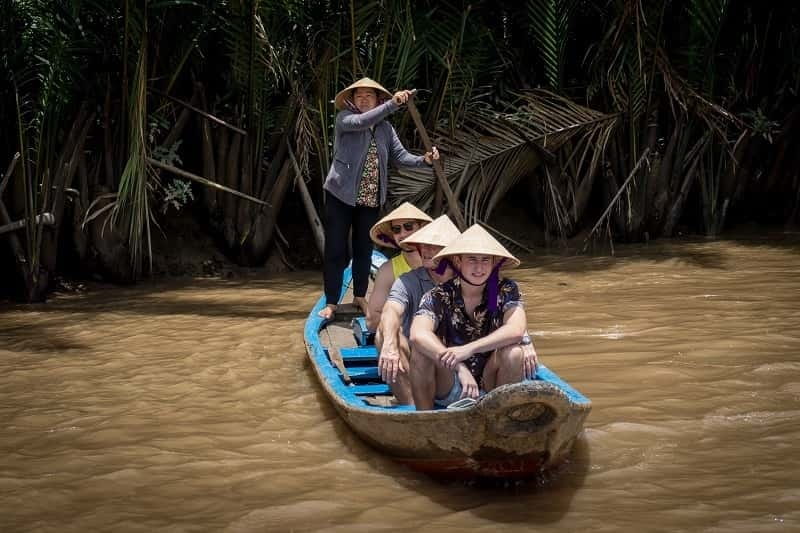 Essential Mekong Delta: Highlight Tour from Ho Chi Minh City - Coconut Candy Mill and Lunch at a Local Restaurant