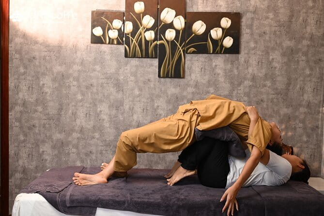 Experience Asian Style Full Body Massage Therapy - Price and value: $32 for 90 minutes, what you should measure