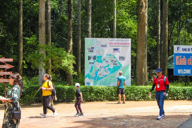 Explore Cu Chi Tunnels With Private Tour From Ho Chi Minh City - Private pickup in District 1 and the ride to Cu Chi