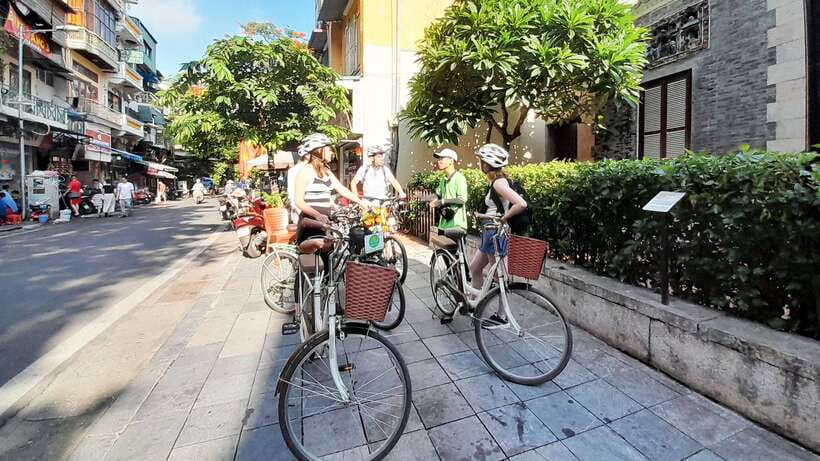 Explore Hanoi Old City By Cycling Tour With Small Groups - Eating on the move: egg coffee and Hanoi classics