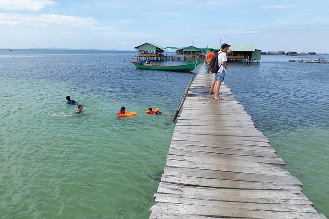 Explore the north of Phu Quoc island by private US Army Jeeps - Starfish Beach Swim Time: Best Season and Reality Check