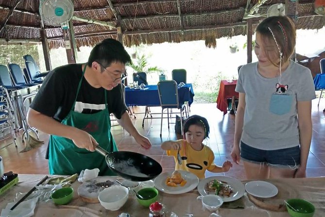 Explore Vietnamese Cuisine: Cooking Class from Ho Chi Minh City - Organic farm harvest and garden tasting