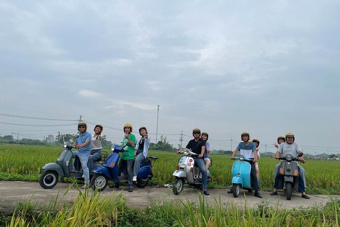 Exploring Vespa Tour Through Little Red River Delta - Stop 3: Long Bien Bridge for Photos and a Breather