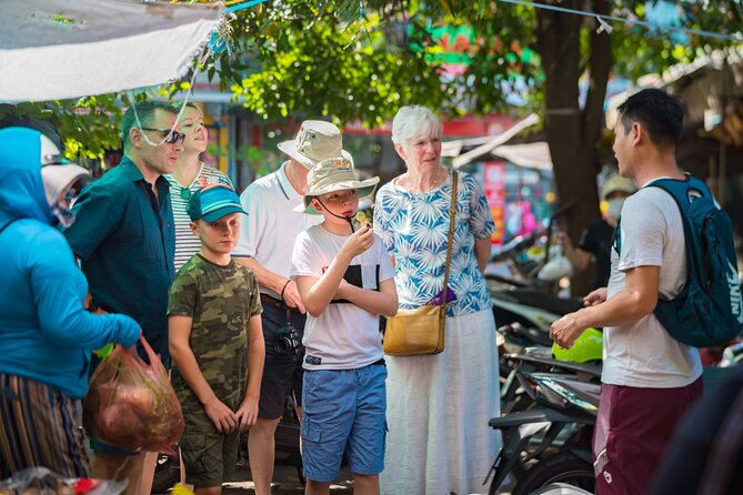 Farming & Cooking Class in Hoi An - Small Group Tour - Tra Que garden work, what you do and why it matters