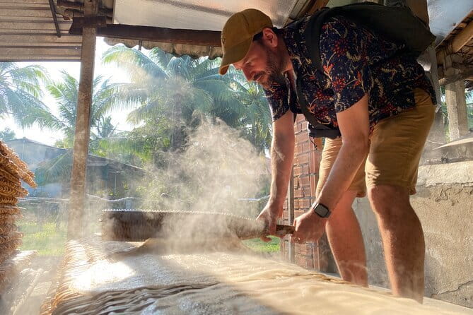 Floating Market & Hidden Canals – Small Group Morning Boat Tour - Back toward Cai Rang plus a skippable pineapple break
