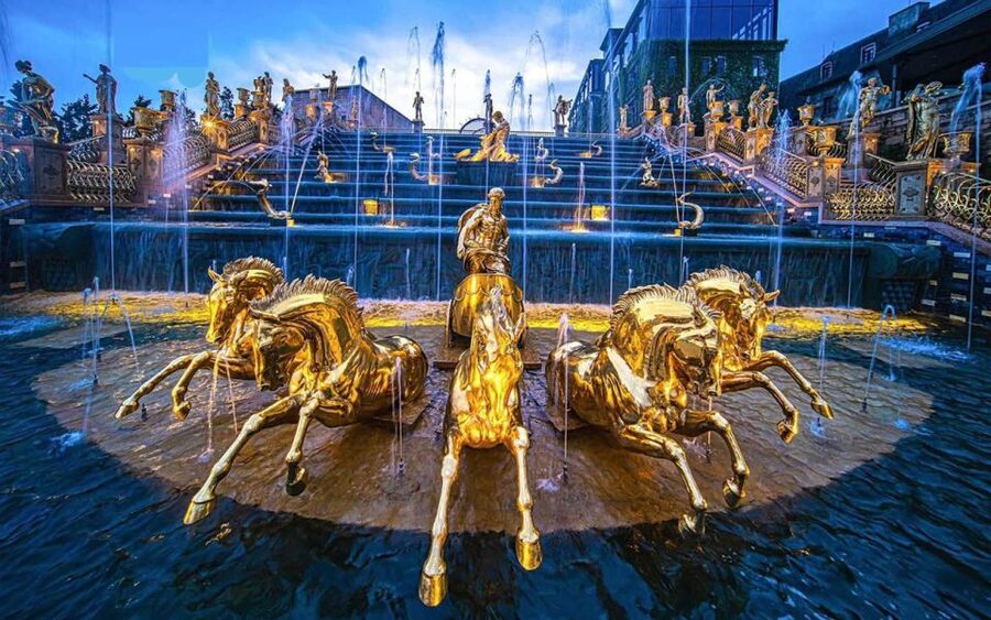From Da Nang or Hoi An: Ba Na Hills Golden Bridge Tour - Fantasy Park’s 90+ activities, plus 4D and 5D shows