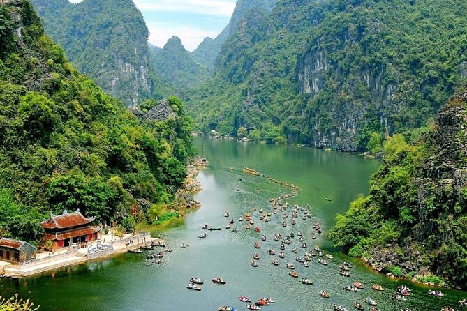 From Hanoi- 1 Day Ninh Binh Save Cost With Transfer Optional - Mua Cave at Ngoa Long mountain, a short climb with big payoff