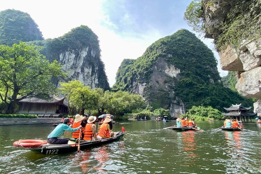 From Hanoi: 1-Day Private Car to Incense Village & Ninh Binh - Mua Cave and the 500 steps: viewpoint rewards, crowd reality