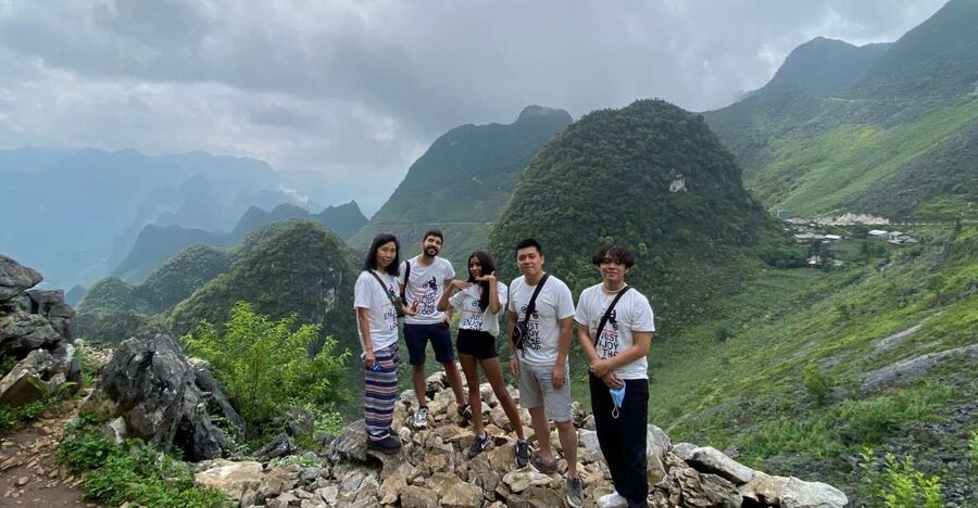 From Hanoi: 2-Day 2-Night Ha Giang Loop Motorbike Tour - Day 1: Bac Son Pass, Quan Ba Heaven Gate, and the famous passes run