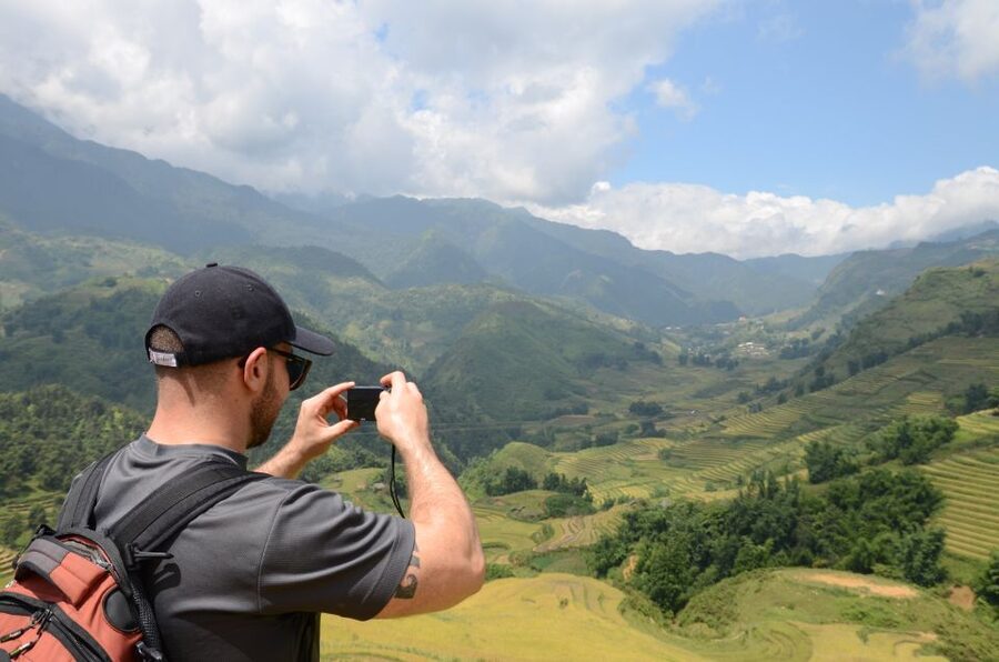 From Hanoi: 2-Day Sapa Limo Bus Tour & Fansipan Peak Visit - Meals on tour: included portions, menus, and one practical caution