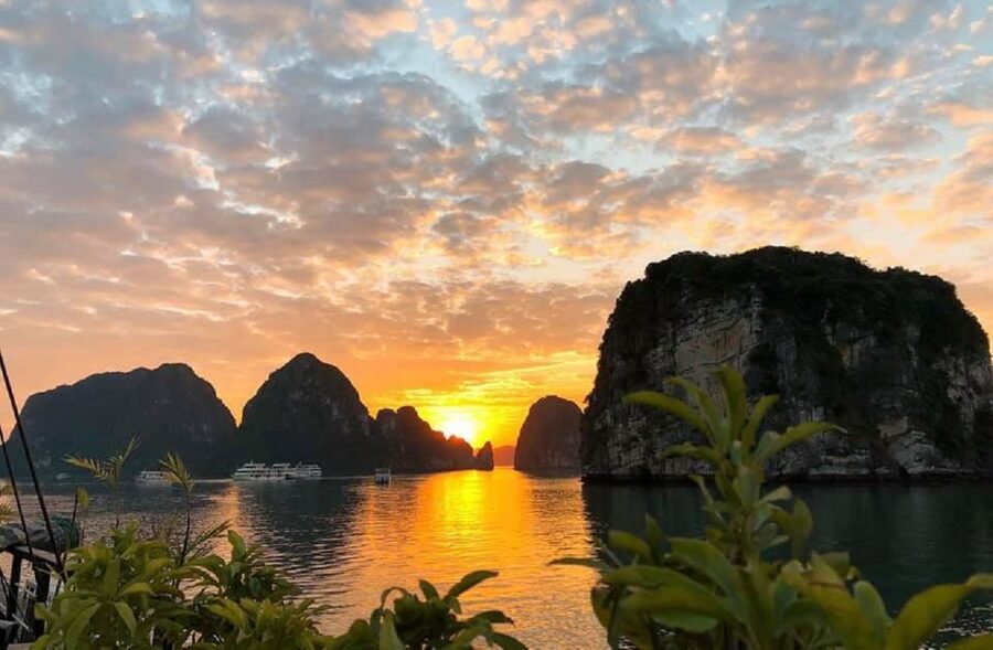 From Hanoi: 3-Day and 2-Night Cruise Stay at Bai Tu Long Bay - Key highlights to look for