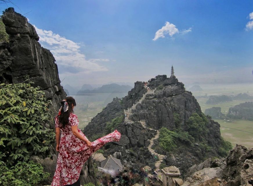 From Hanoi: 3-Day Luxury Tour Ninh Binh & Ha Long Bay Cruise - Tra Bau to Lan Ha sunset: kayaking, swimming, and the music party vibe