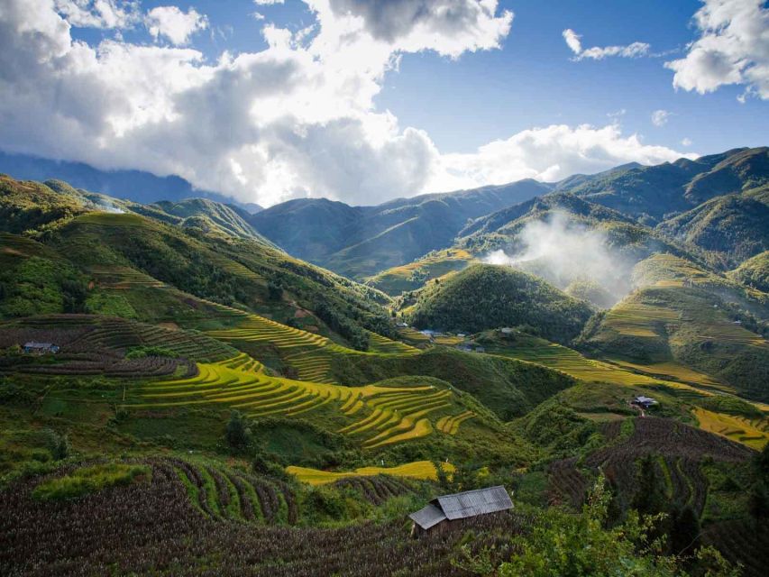 From Hanoi: 3-Day Sapa Trekking with Limousine Transfer - Day 1 in Sapa: Cat Cat Village intro trek, with an easy win for first-timers