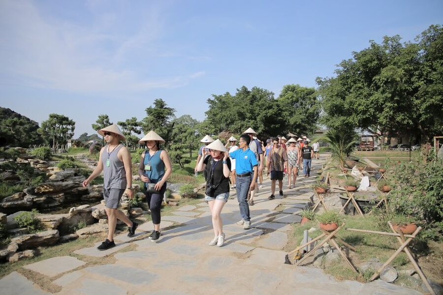 From Hanoi: Bai Dinh, Trang An, and Mua Cave Full-Day Tour - Key things that make this trip work