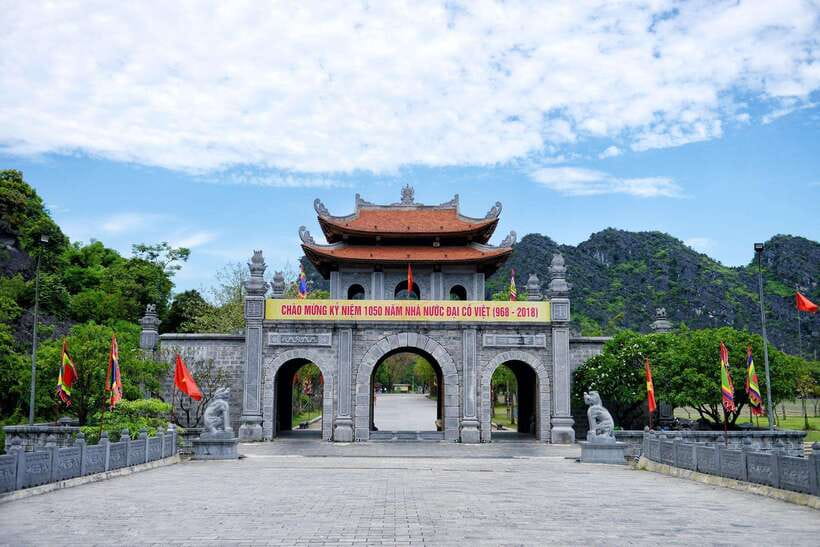 From Hanoi: Full-Day Ninh Binh Highlights Small Group Tour - Small Extras That Help More Than You Think