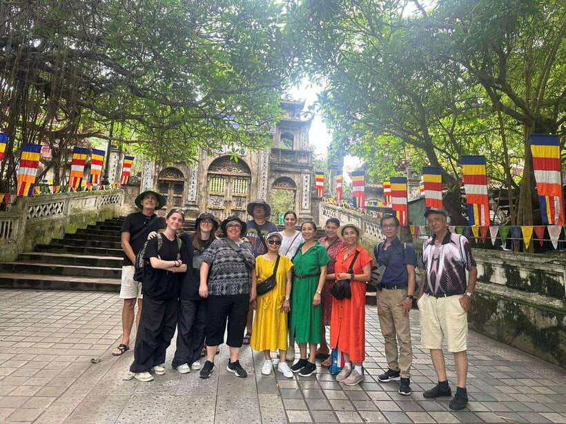 From Hanoi: Full-Day Perfume Pagoda Group Tour with Lunch - Thien Tru Pagoda and the prayer option