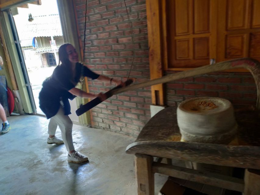 From Hanoi: Guided 2-Day Tour of Sa Pa with Lunch & Dinner - Shoes, rain, and the part people forget to plan for