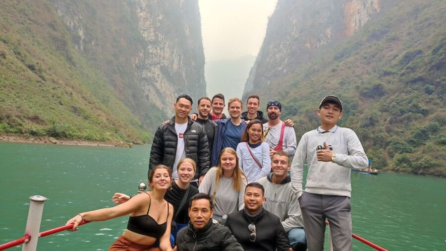 From Hanoi: Ha Giang Loop 4-Day Motorbike Tour - Day 3, Lung Tam hemp weaving and Nam Dam calm