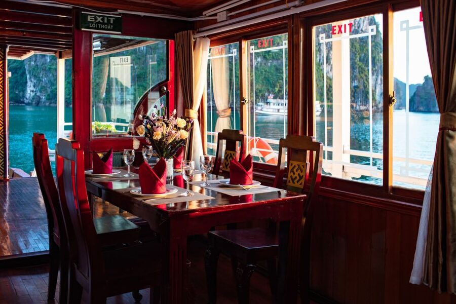 From Hanoi: Ha Long - Bai Tu Long Bay 2-Day 1-Night Cruise - Sunset Party, Squid Fishing, and Night-Sky Deck Time