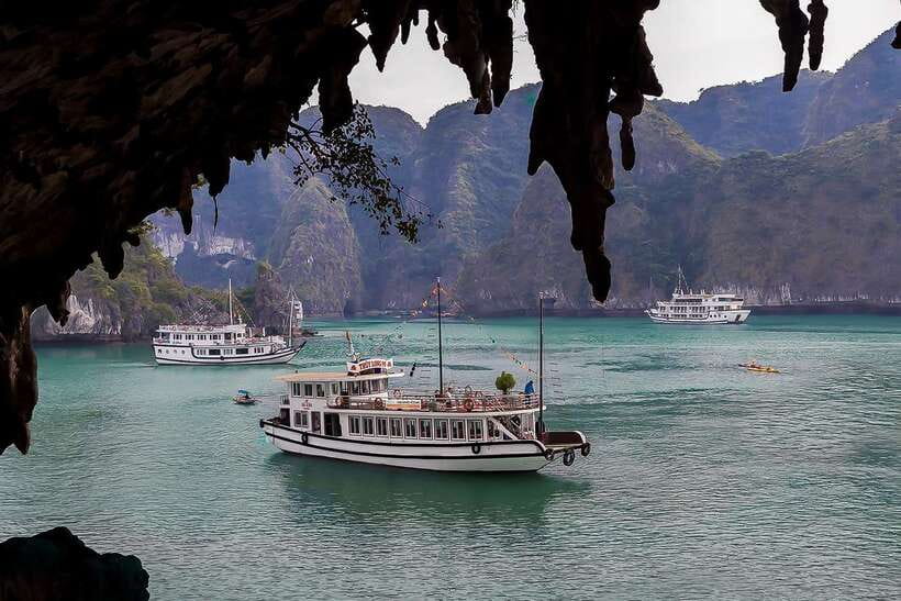 From Hanoi: Ha Long Bay Save-Cost Tours - Big & Small Groups - A 1-day Halong Bay plan that fits Hanoi life