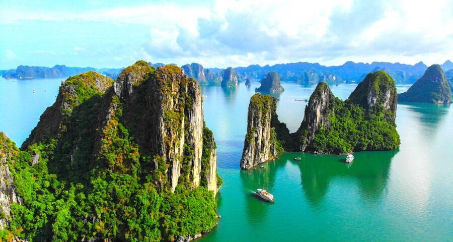 From Hanoi: Halong Bay Day Trip with Lunch and Transfers - Tuan Chau Harbor cruise lunch: get oriented fast