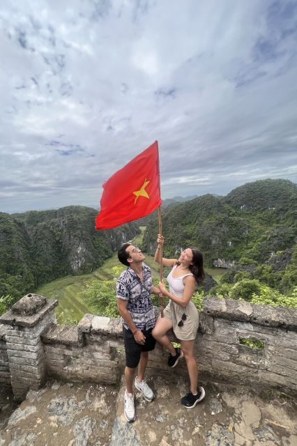 From Hanoi: Hoa Lu, Mua Cave and Tam Coc Full-Day Trip - Lunch in Ninh Binh: included, convenient, and not just filler