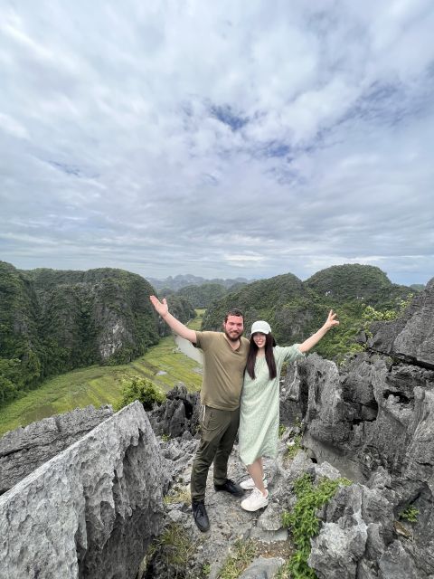 From Hanoi: Hoa Lu, Mua Cave and Tam Coc Full-Day Trip - Hanoi to Ninh Binh: why the drive is part of the experience