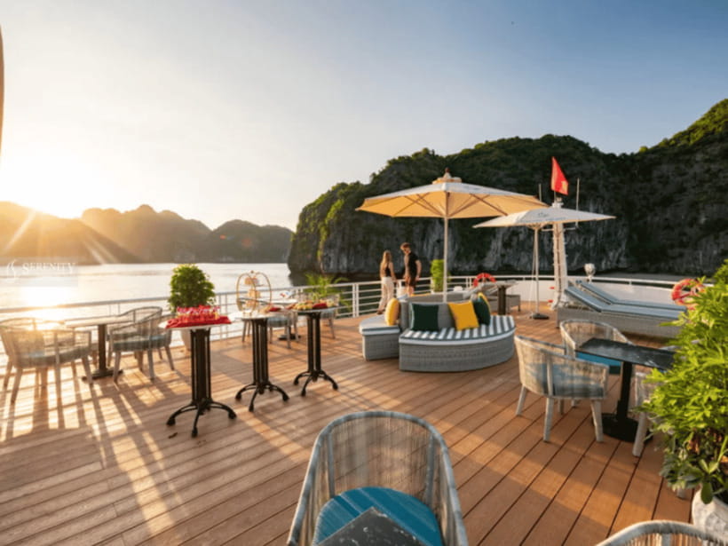 From Hanoi: Lan Ha Bay and Cat Ba Island Cruise with Lunch - Swim, Slide, and Kayak: The Mid-Afternoon Activity Zone