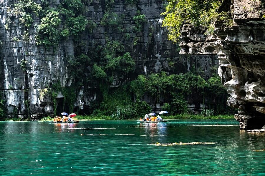 From Hanoi: Ninh Binh Bai Dinh or Hoa Lu, Trang An, Mua Cave - Guide quality can make or break the day