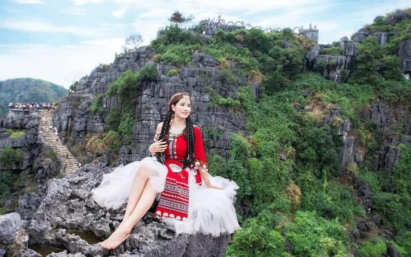 From Hanoi/NinhBinh: HoaLu-Bai Din- TrangAn- MuaCave-BichDon - Price and what it really costs: the tour fee vs entrance tickets