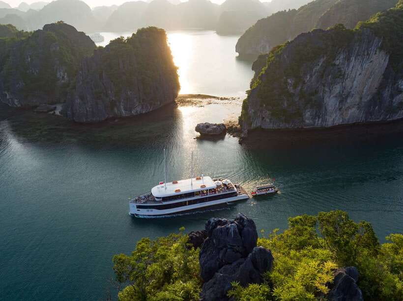 From Hanoi or Halong: Halong Bay Day Cruise - Passing the Floating Village: Real Fisher Life, Not a Theme Set