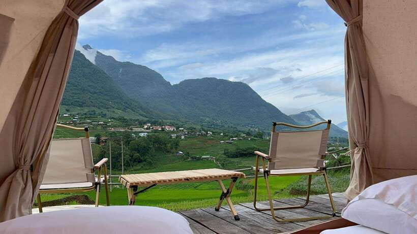 From Hanoi: Premium 2-Day Sapa Adventure with DCAR Limousine - Day 2: two paths, Giang Ta Chai or Fansipan Peak, with the winter reality check