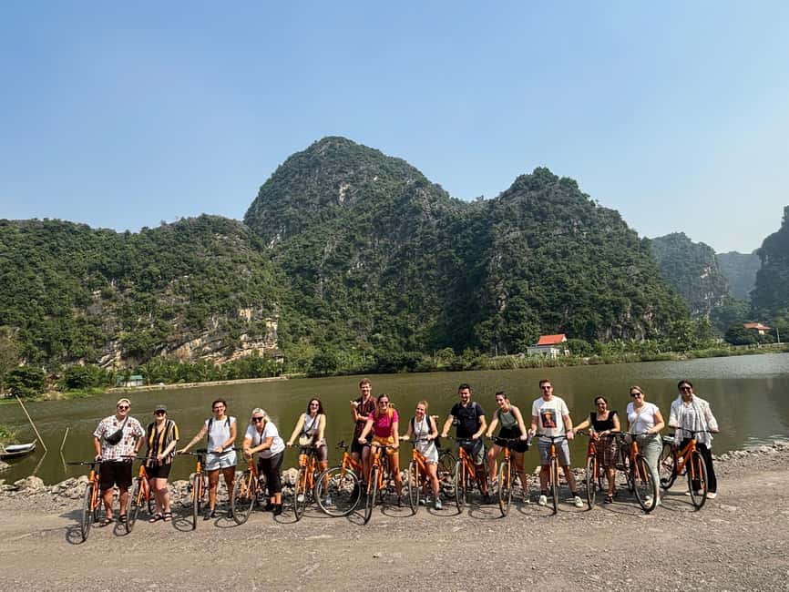 From Hanoi: Trang An eco-tourism - Hoa Lu ancient & Mua Cave - Trang An eco-tour by boat: caves that open right from the water