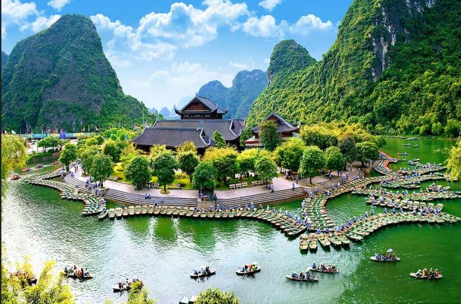 From Hanoi: Trang An eco-tourism - Hoa Lu ancient & Mua Cave - Tips that make a difference on this exact route