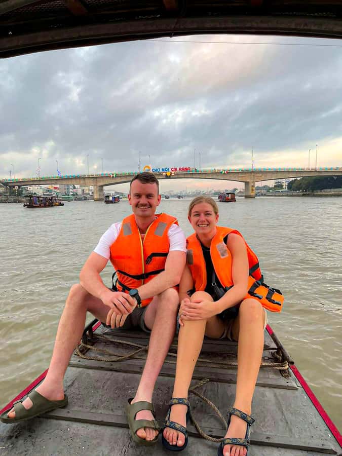 From HCM: Mekong Delta & Cai Rang Floating Market 2-Day Tour - The 10 Vo Ancient House Stop and Making Bánh Xèo