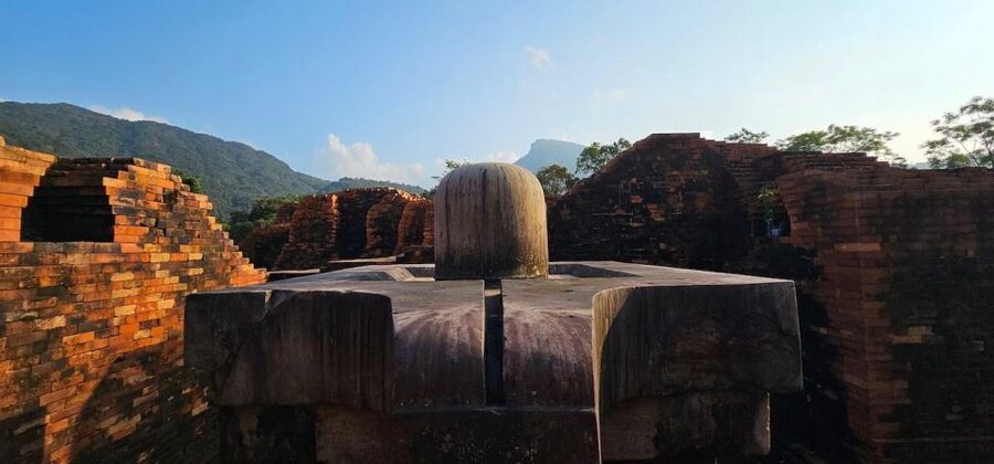 From Hoi An: My Son Sanctuary & Marble Mountains Guided Tour - Marble Mountains: caves, pagodas, and the five elements climb