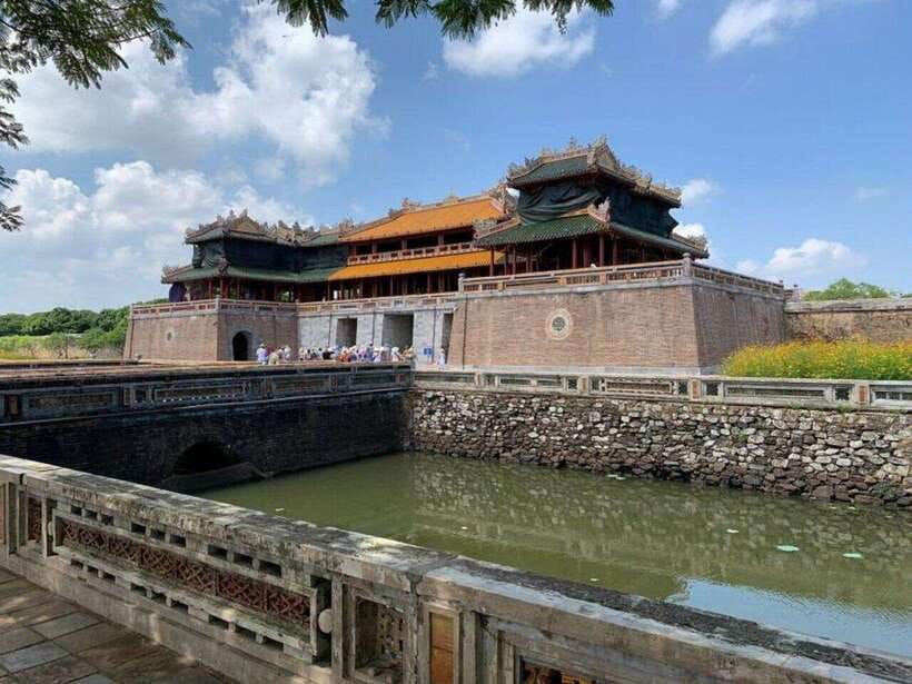 From Hue : Full-Day City Highlights Tour with Lunch - Perfume River dragon boat: a short ride with big mood