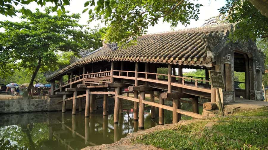 From Hue: Hoi An Guided Bus Tour with 4 Scenic Stops - Who this tour suits best, and who should skip it