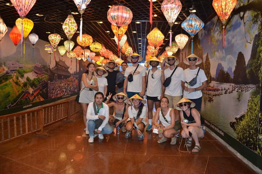 From Ninh Binh : Bai Dinh, Hoa Lu, Trang An, Mua Cave Tour - Hang Mua (Mua Cave) on Ngoa Long Mountain: 500 Steps to 360 Views