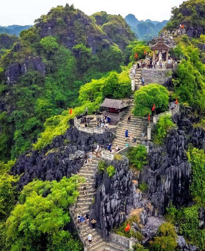From Ninh Binh: Hoa Lu, Bai Dinh, Trang An, & Mua Cave Tour - From Van Pickup to Viewpoints: How This Ninh Binh Day Works
