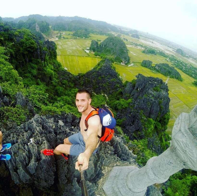 From Ninh Binh: Hoa Lu, Bai Dinh, Trang An, & Mua Cave Tour - Lunch at a Buffet: Energy Without Overthinking