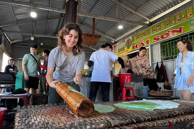 From Saigon: Mekong Day Tour with Floating Market &Cu Chi Tunnels - Can Tho and the Hu Tieu workshop moment