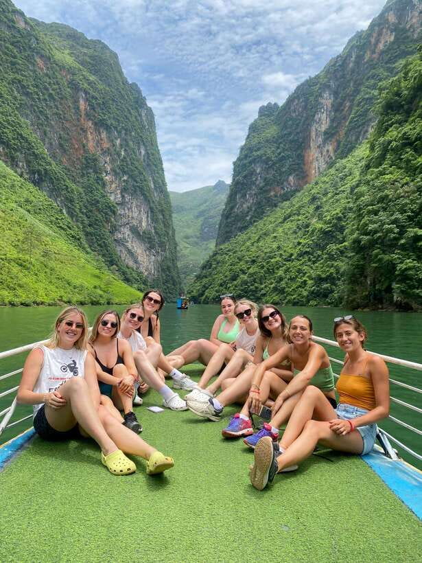 From Sapa: 2 Day Ha Giang Loop Motorbike Tour With Rider - Key things that make this Ha Giang Loop tour worth your time