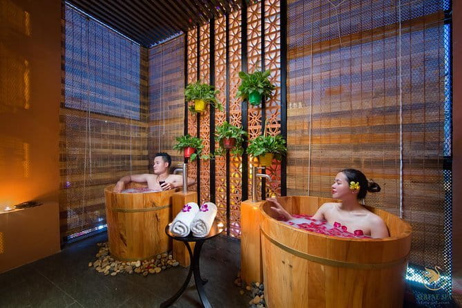Full Body Combo with Aromatherapy or Deep Tissue treatment - Price and Value: What $20 Buys You in Hanoi