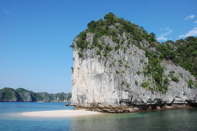 Full day boat trip with Cat Ba Captain Jack to Lan Ha Bay and Ha Long Bay - Reef time with a mask, and why water conditions matter